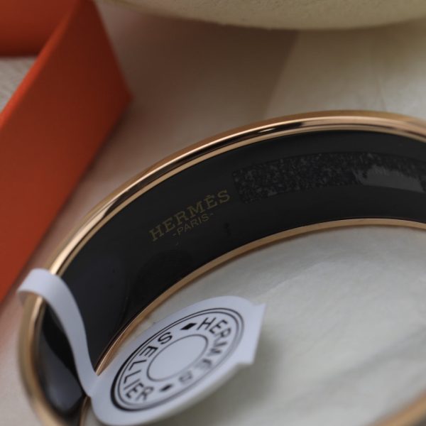 18K Enamel Calèche Wide Bangle H Bracelet - 图片 13