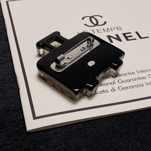 18K CC Suitcase Pattern Brooch - 图片 3