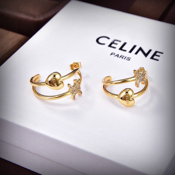 18K Triomphe Heart Earrings - Image 5