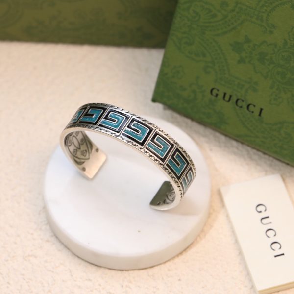 Double G Cube Green Wide Bracelet - Image 4