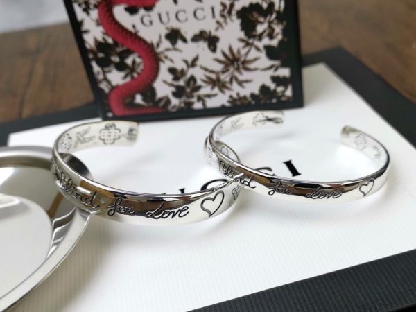 Double G Blind For Love Bracelet - 图片 9