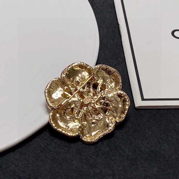 18K CC Black Flower Brooch - Image 2