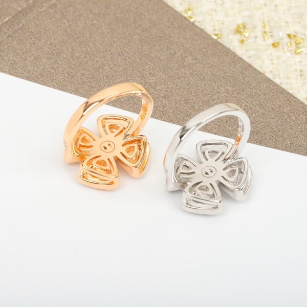 18K BV Fiorever Ring - Image 5
