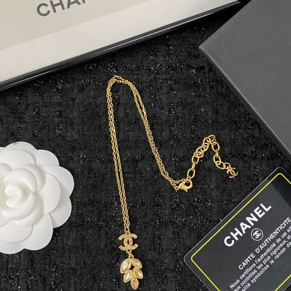 18K CC Flower Crystal Necklace - Image 6