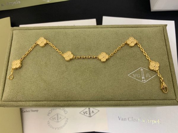 18K Sweet Alhambra Six Motifs Bracelet - 图片 8
