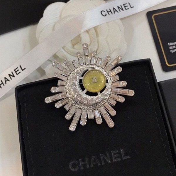 18K CC Crystal Brooch - Image 3