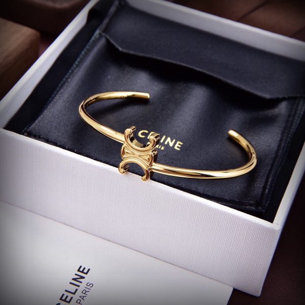 18K Triomphe Asymmetric Bracelet - 图片 7