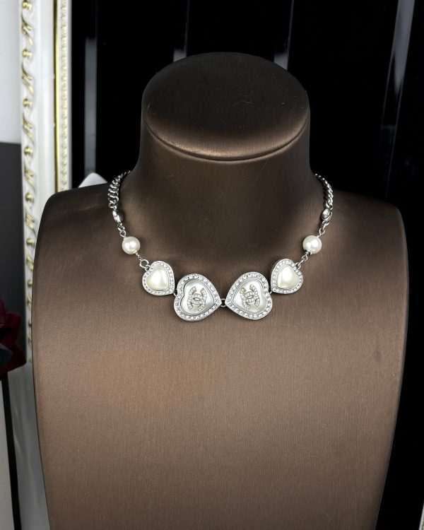 18K CC Heart Crystals Necklace - 图片 5