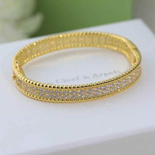 18K Yellow Gold Perlée Diamonds Three Rows Bracelet - Image 5