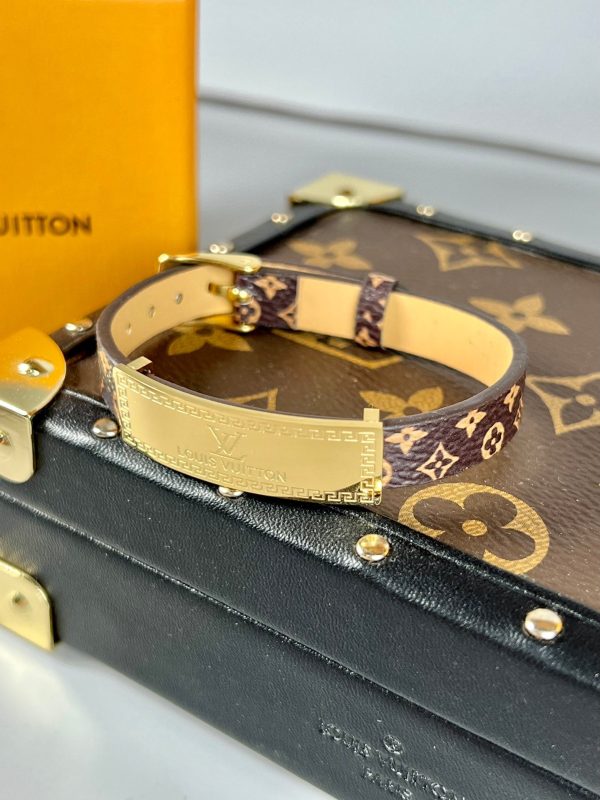 18K Louis Leather Bracelet - Image 5