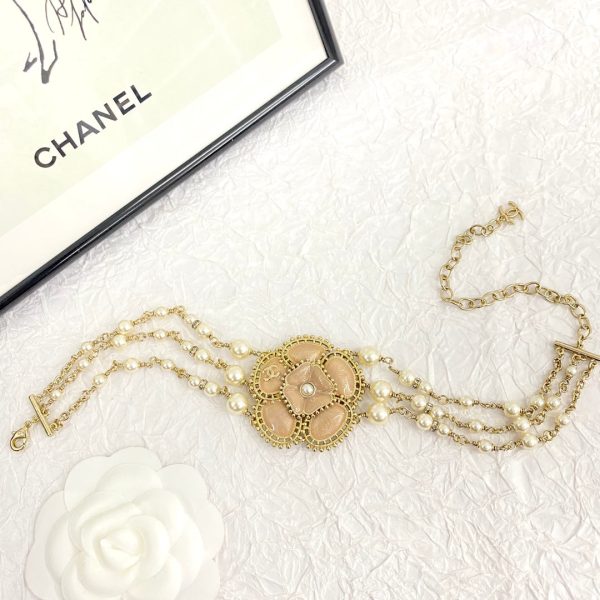 18K CC Camellia Choker Necklace - Image 4