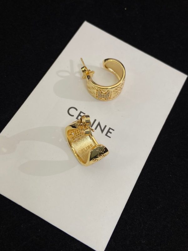 18k Triomphe Diamonds Earrings - Image 4