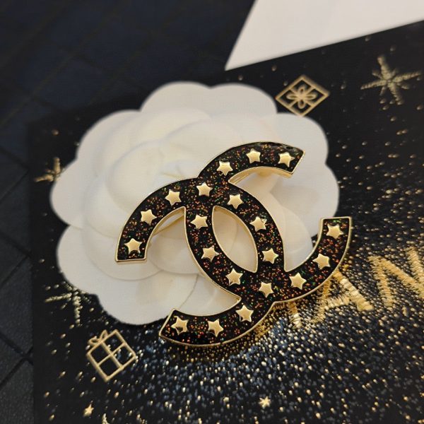 18K CC Black Star Brooch - Image 6