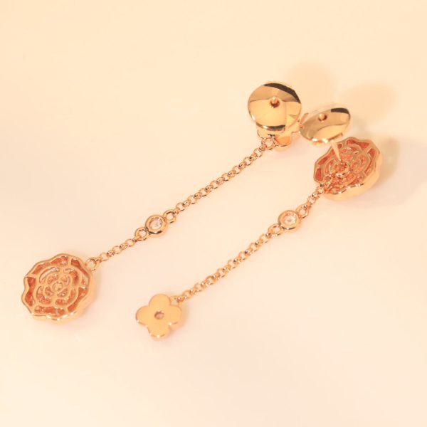 18K CC Camellia Earrings - Image 4