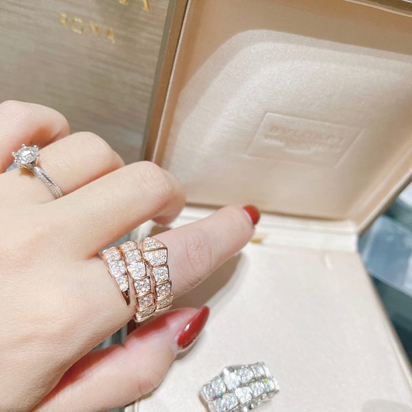 18K BV Serpenti Viper Full Pave Diamond Ring - Image 7