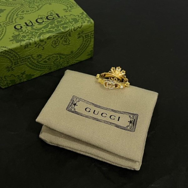 18K Double G Diamond Flower Ring - Image 6