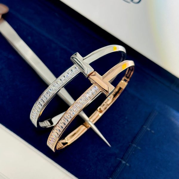 18K T1 Wide Diamond Hinged Bracelet - 图片 12