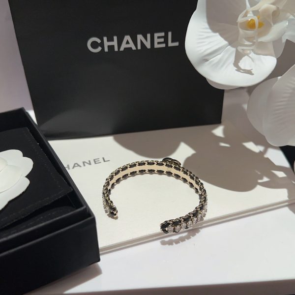 18K CC Cuff Strass Open Bracelet - Image 9