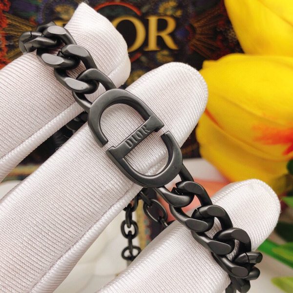 18K CD 30 Montaigne Black Bracelet - Image 7