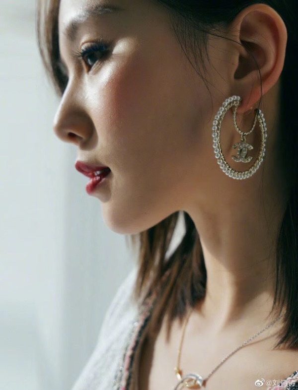 18K CC Circle Earrings - 图片 6