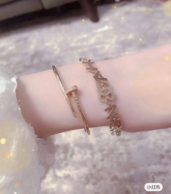 18K CC Script Chain Bracelet - 图片 2