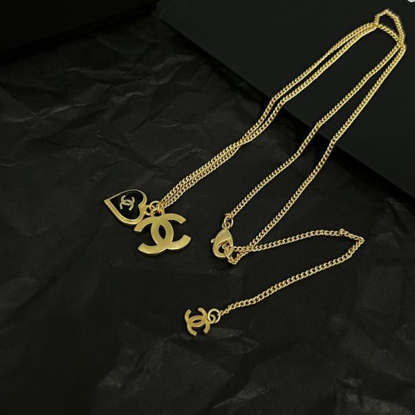 18K CC Black Heart Necklace - Image 6