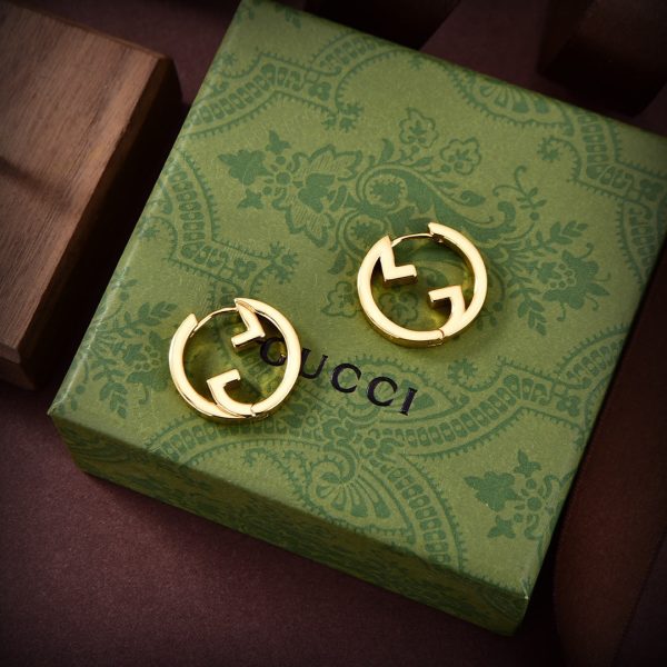 18K Double G Hollow Earrings - 图片 5