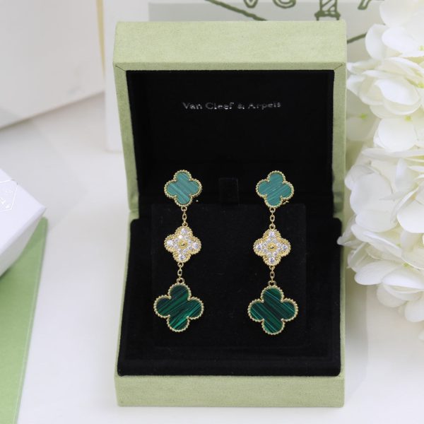 18K Magic Alhambra Three Malachite Motifs Clover Earrings - 图片 5