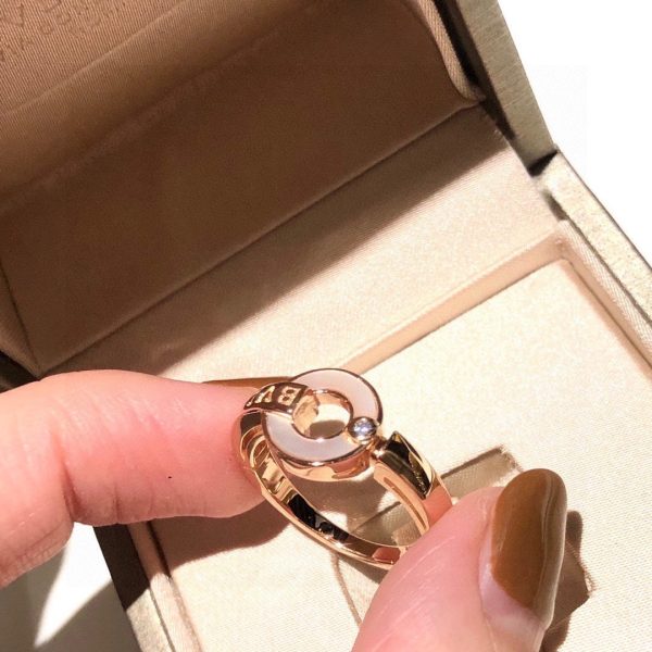 18K BV Pearl Ring - Image 4