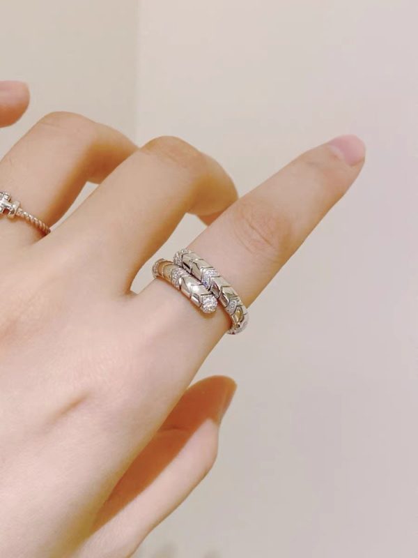 18K BV Serpenti Viper Pave Diamond Ring - Image 5