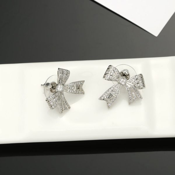 18K CC Bow Tie Diamond Earrings - 图片 5