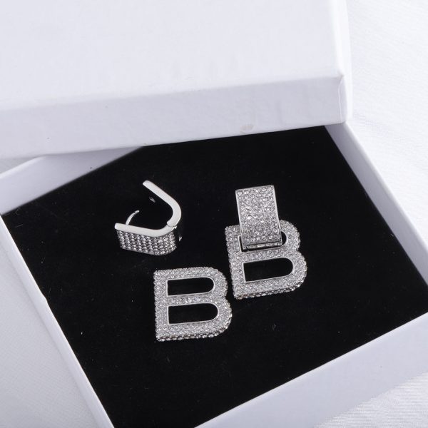 18K BB Hourglass Diamond Earrings - 图片 5