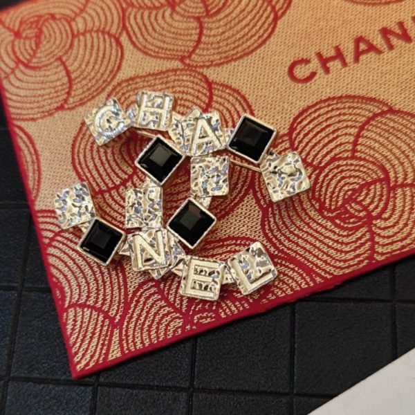 18K CC Black Crystals Brooch - 图片 7