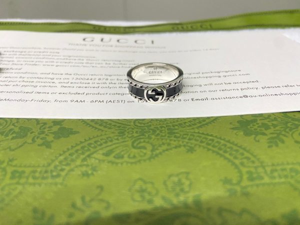 Double G Interlocking G Black Enamel Ring - Image 4