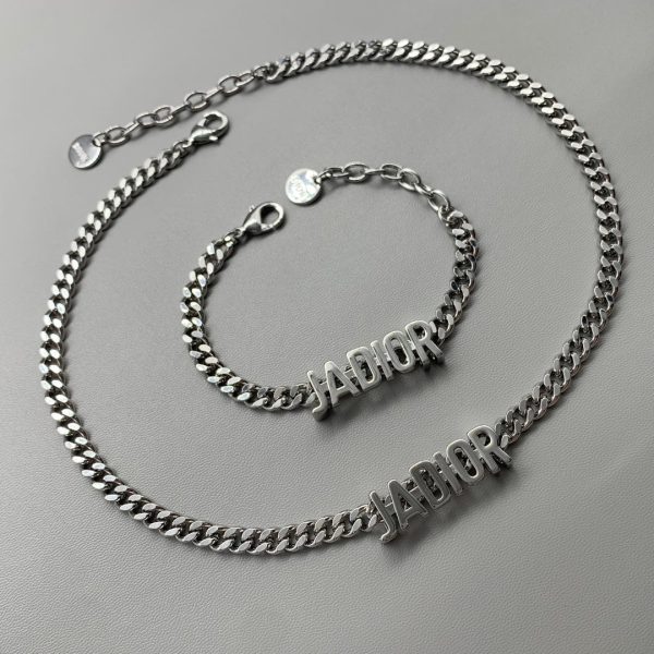 18K CD J'adior Chain Bracelet - Image 3
