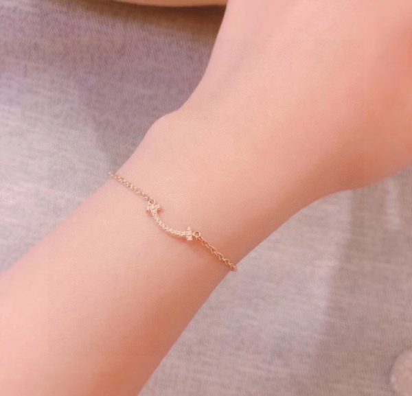 18K T Smile Diamond Bracelet - 图片 8