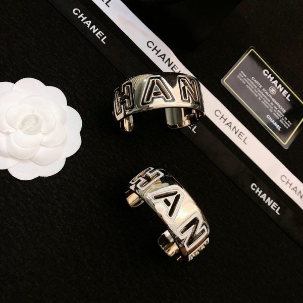 18K CC Black & White Cuff Bracelet - 图片 8