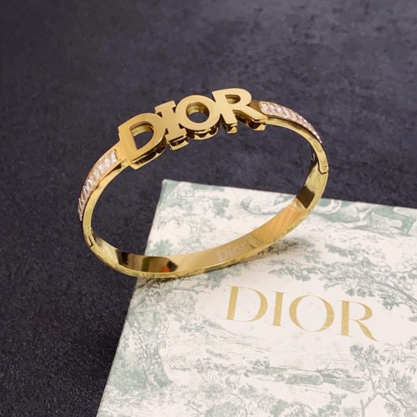 18K CD Crystals Bangle Bracelet - 图片 9