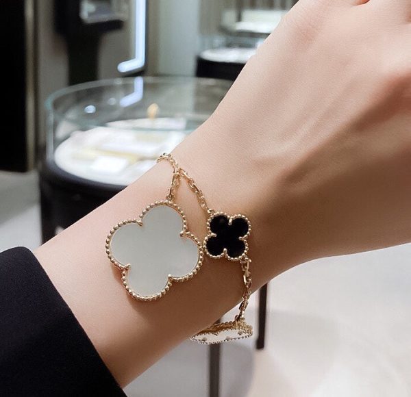 18K Magic Alhambra Five Motifs Clover Bracelet - 图片 8