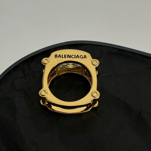 18K BB Crystal Ring - Image 7