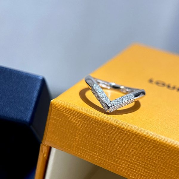 18K Louis V Diamonds Ring - 图片 8