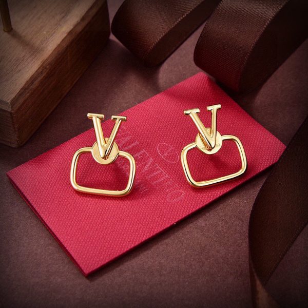 18K Vlogo Earrings - Image 7