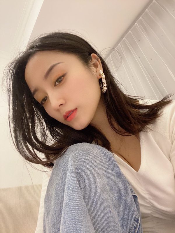18K CC Pearl Crystal Earrings - 图片 5