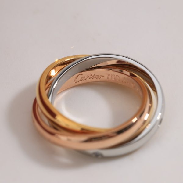 18K Trinity Five Diamonds Ring - Image 7