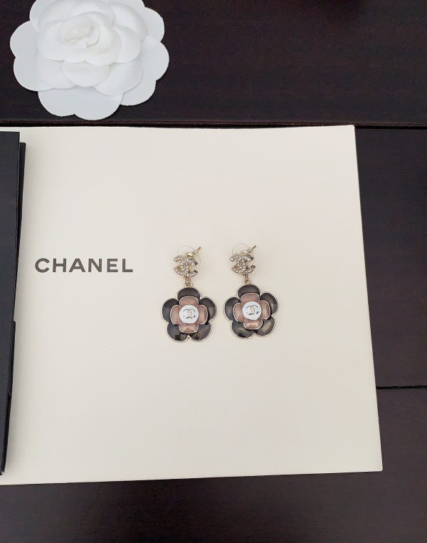 18K CC Flower Pendant Earrings - 图片 7