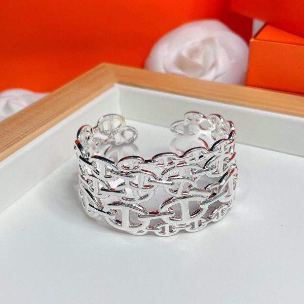 18K Chaine D'Ancre Wide Cutwork H Bracelet - 图片 10