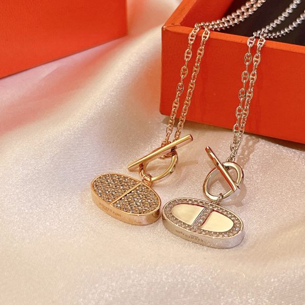 18K Chaine D'ancre Contour Pendant H Necklace - 图片 4