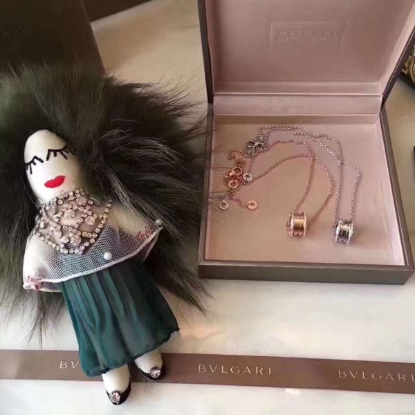 18K B.ZERO1 Pave Diamonds Necklace - Image 9