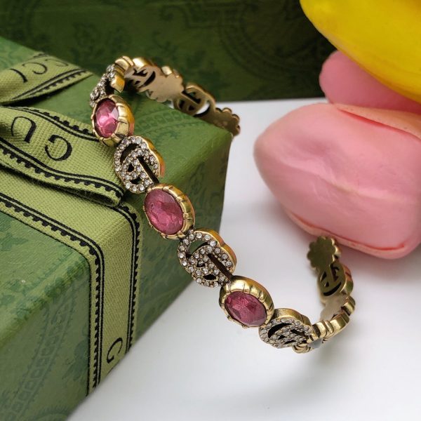 18K Double G Red Crystals Open Cuff Bracelet - 图片 2
