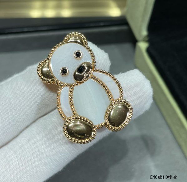 18K Lucky Animals Teddy Bear Clip Brooch - Image 3